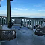 Apartmán Two-bedroom Kolak With Sea View Terrace *