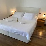 Apartmán Two-bedroom Kolak With Sea View Terrace *