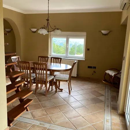 Two-bedroom Kolak With Sea View Terrace Donji Rukavac