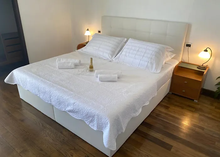 Apartman Two-bedroom Kolak With Sea View Terrace Donji Rukavac