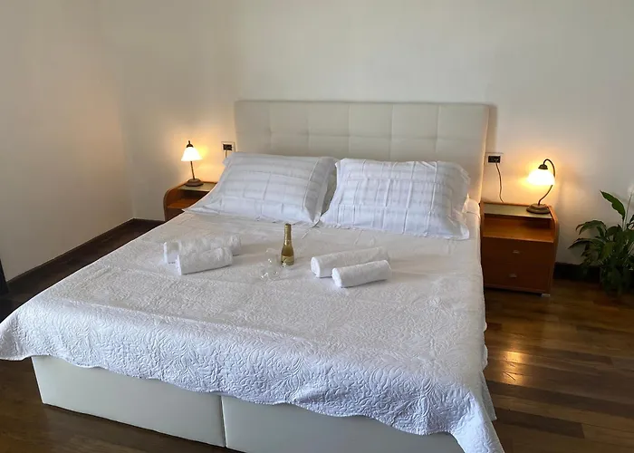 Two-bedroom Kolak With Sea View Terrace *