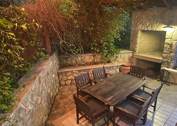 Two-bedroom Kolak With Sea View Terrace Donji Rukavac