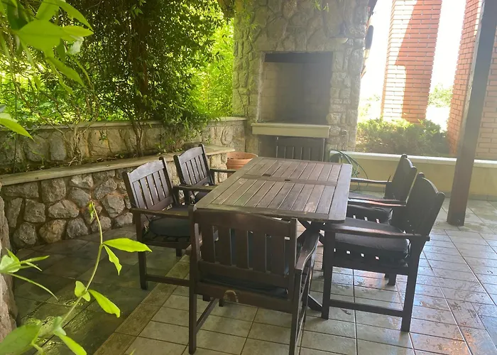 Apartman Two-bedroom Kolak With Sea View Terrace
